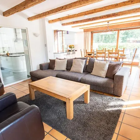 Chalet Des Lacs -